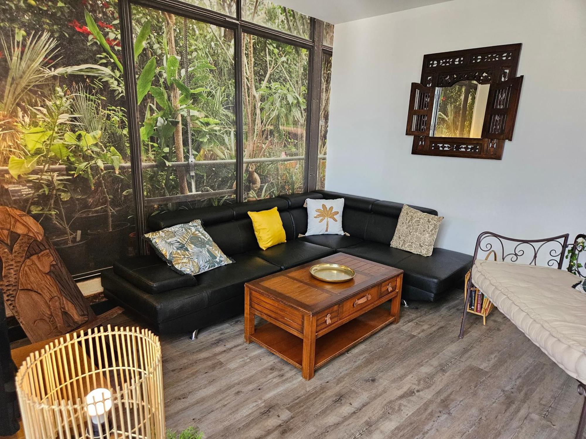 Appartement Le Jardin Imaginaire Champagnole Buitenkant foto