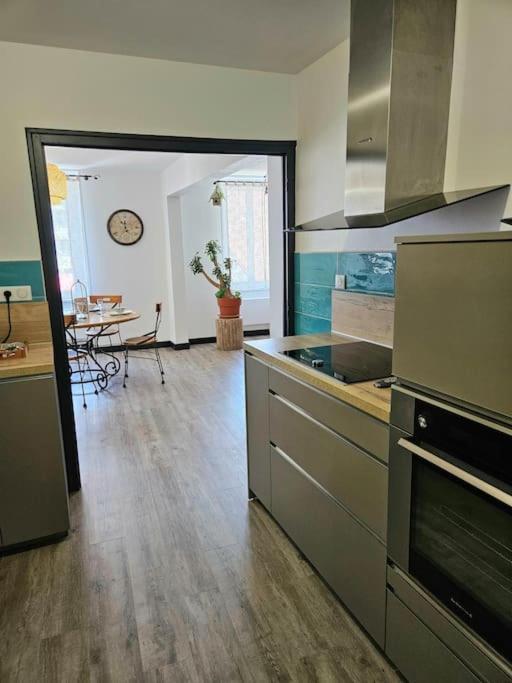 Appartement Le Jardin Imaginaire Champagnole Buitenkant foto